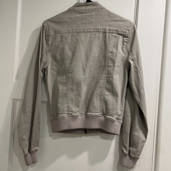 Forever 21 bomber jacket - Picture 7 of 7